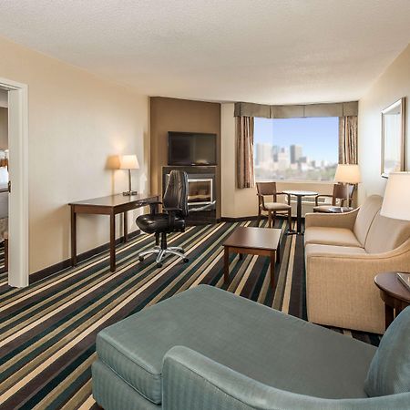 Best Western Plus Winnipeg Airport Hotel Luaran gambar