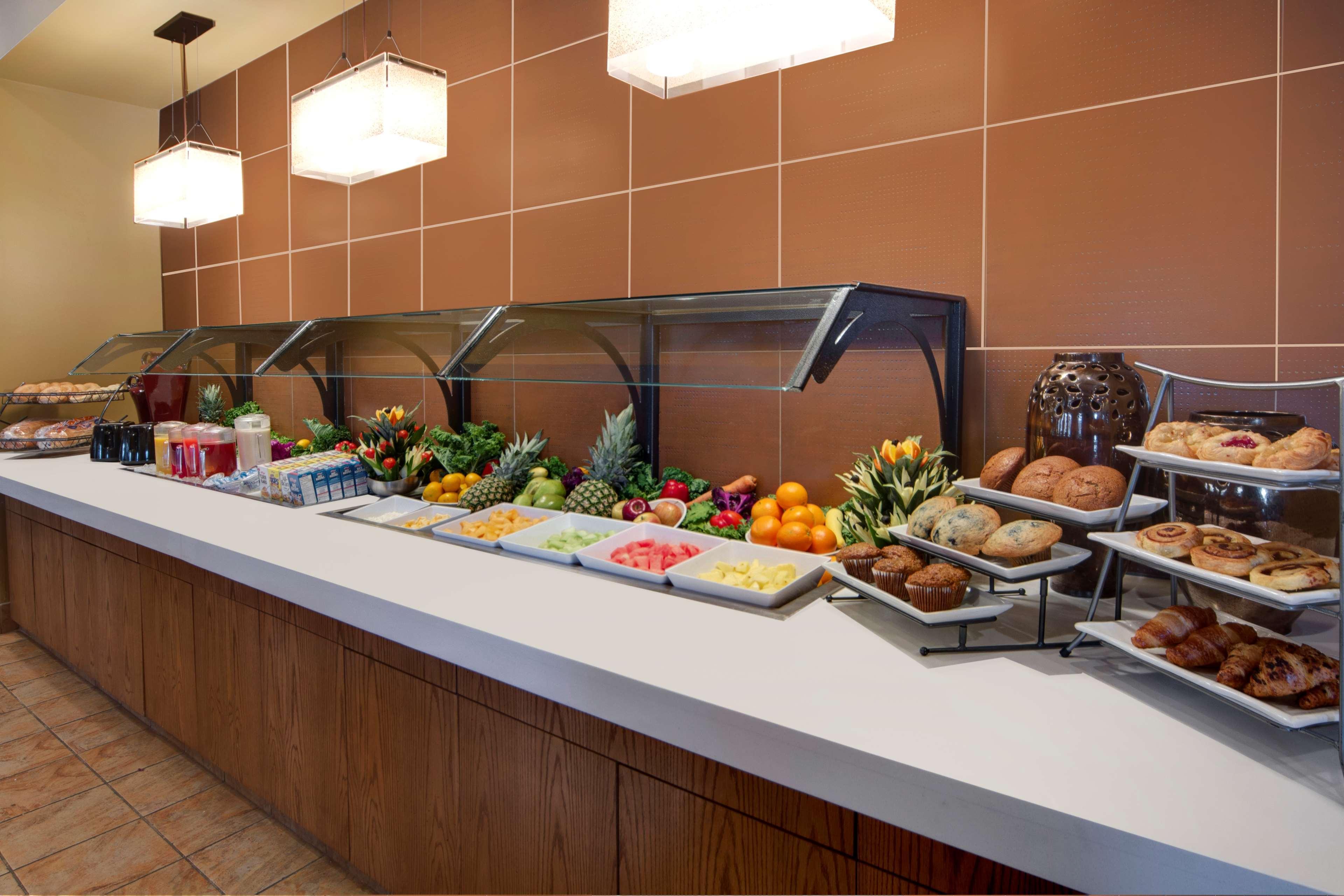 Best Western Plus Winnipeg Airport Hotel Luaran gambar